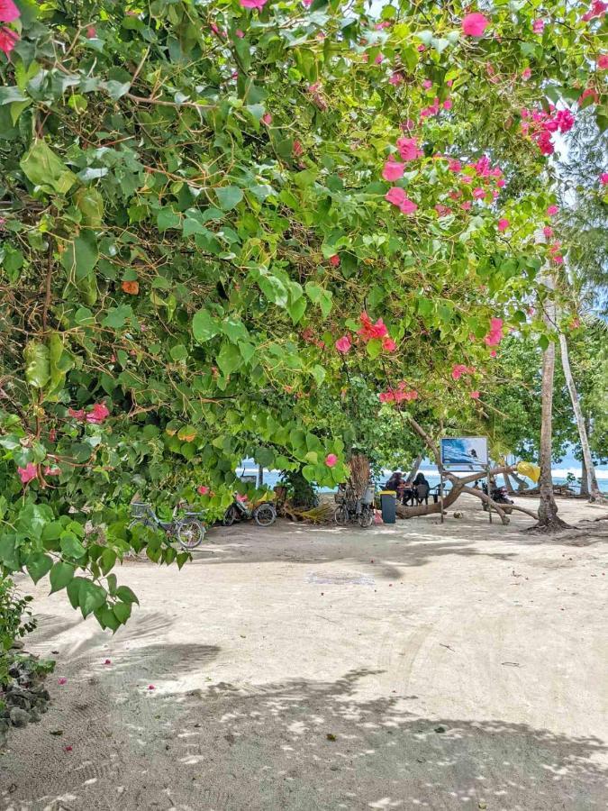 Hotel Dhoadhi Retreat Thulusdhoo Zewnętrze zdjęcie